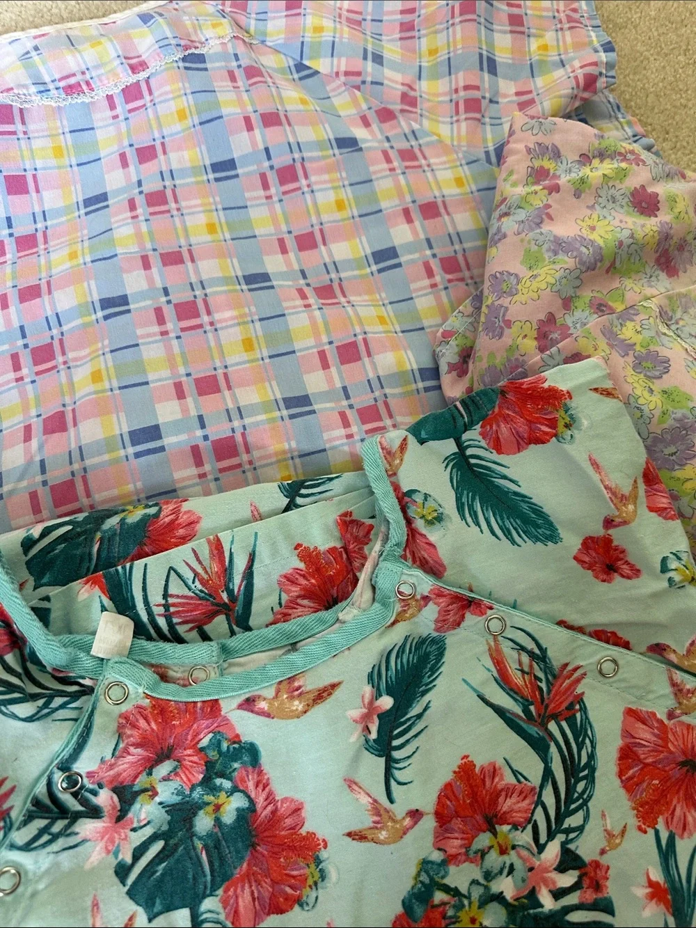 Women’s  Pastel Plaid hospital gown snap LOT cotton L/XL